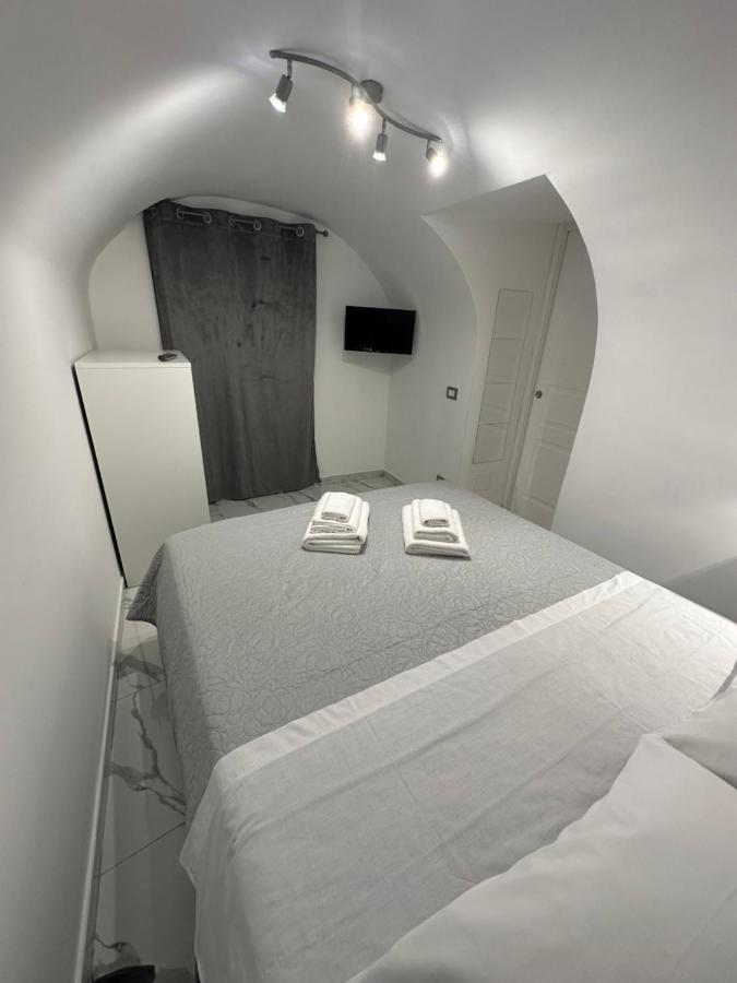 Apartamento Mavy House Napoli Exterior foto